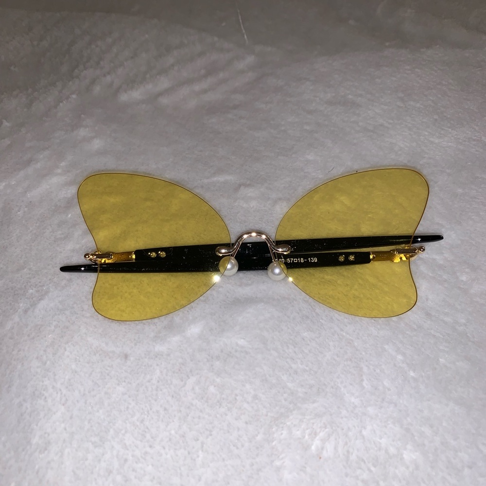Butterfly shape sunglasses Yellow lens glasses - Picture 6 of 6